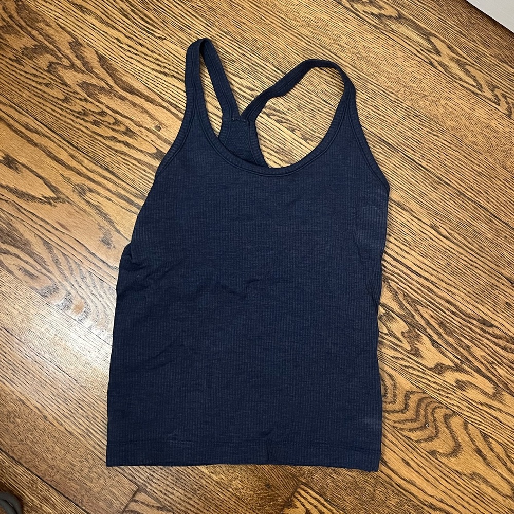 Navy blue ebb to street tank